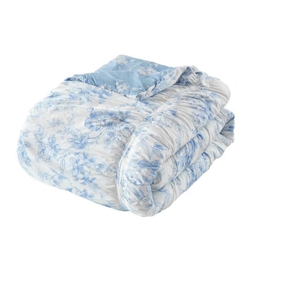 Elegant Blue and White Twin/Twin XL Comforter Toile Floral - Picture 3 of 4